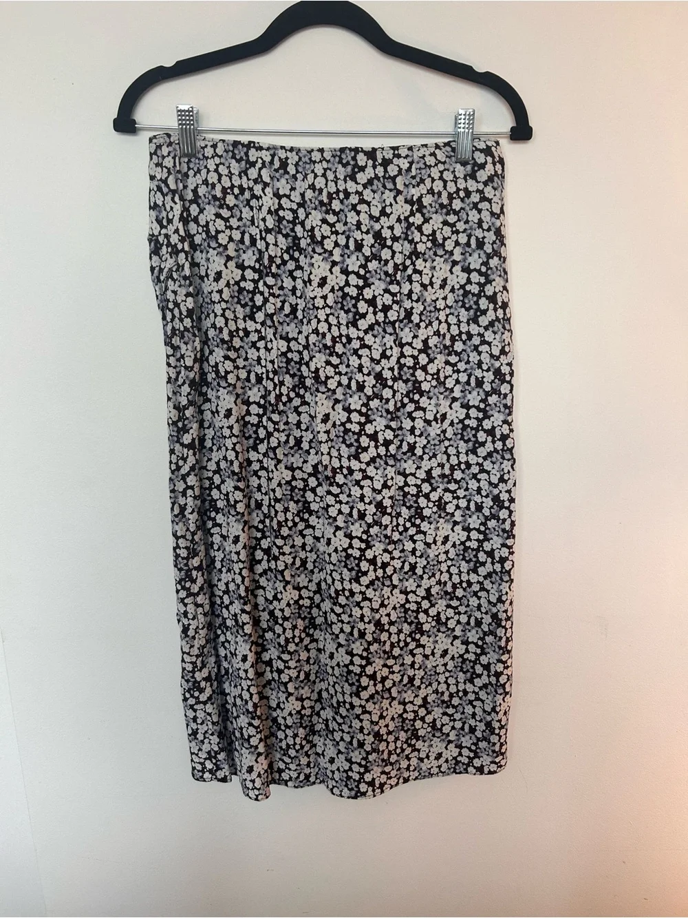 Abercrombie Floral Split Midi Skirt in Black and White